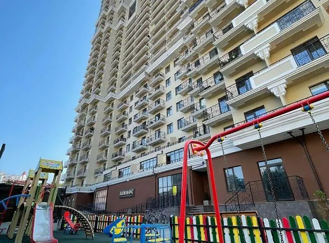 Apartment Smart Apartment 5 *